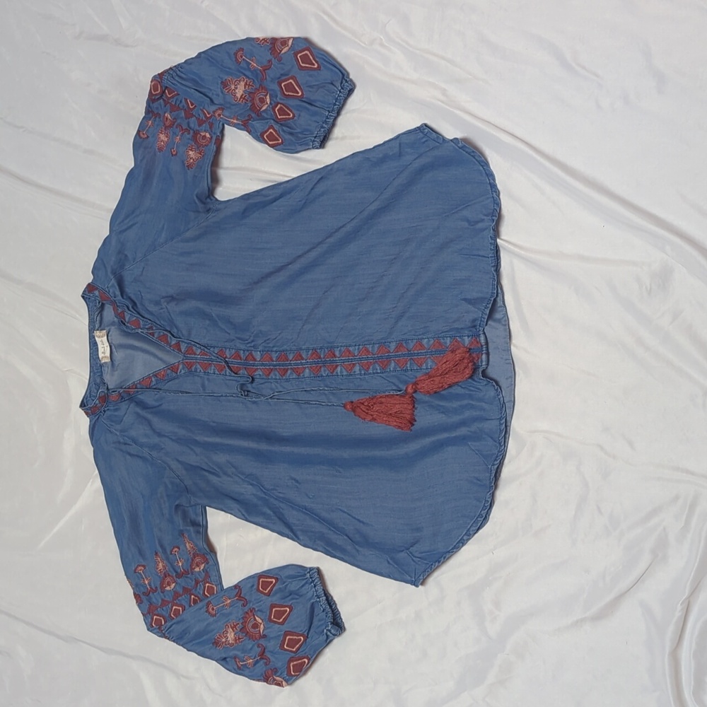 Altar's State Embroidered Boho Peasant Long Sleeve Chambray Blouse Tunic
